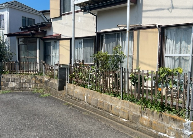 隣家の土地はどうなっているのか、生活利便施設が近くにあるのか、学校まで近いかなど、お客様のライフスタイルにあわせたイメージが重要です。また、近くにあると困る施設が近くにないかも確認するといいでしょう。