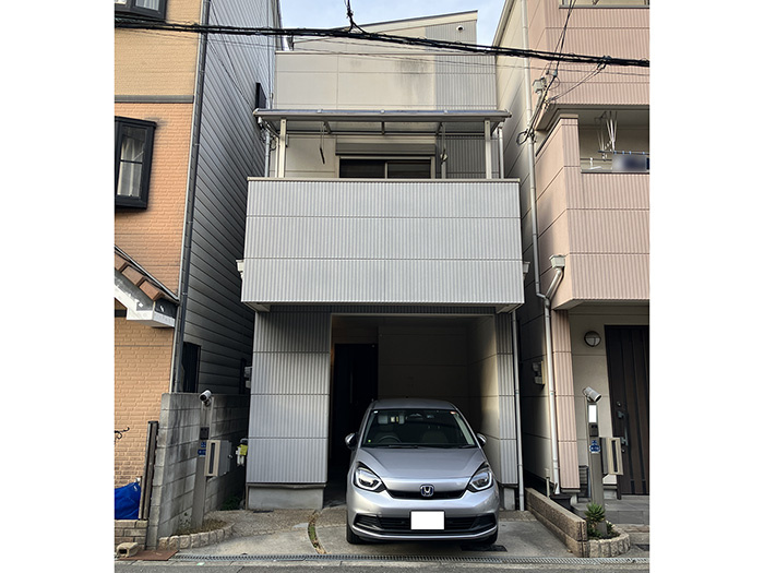 外観：327002548848