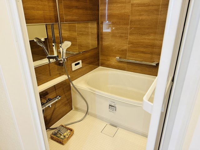 ～新規交換したバスルーム　気持ち良く湯船に浸かることが出来ます～