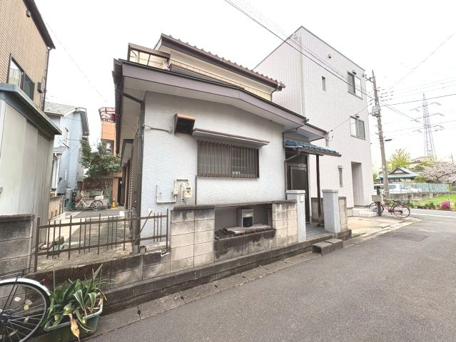 南西・北東の両面道路で陽当り通風良好です！敷地約23坪・自由設計で夢のマイホームはいかがでしょうか！建築条件なし・お好きなハウスメーカーで建築可能です！