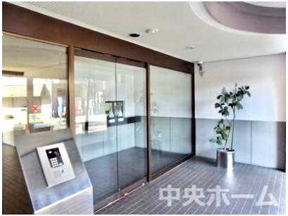 【オートロック】オートロックシステムでセキュリティ充実。当たり前ですが、安全で安心して暮らすのって大事ですよね。お探しのご条件でオートロック付きの物件を探す方も多いですがやはりセキュリティは大事です。