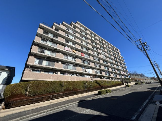 平成7年築の分譲マンションです