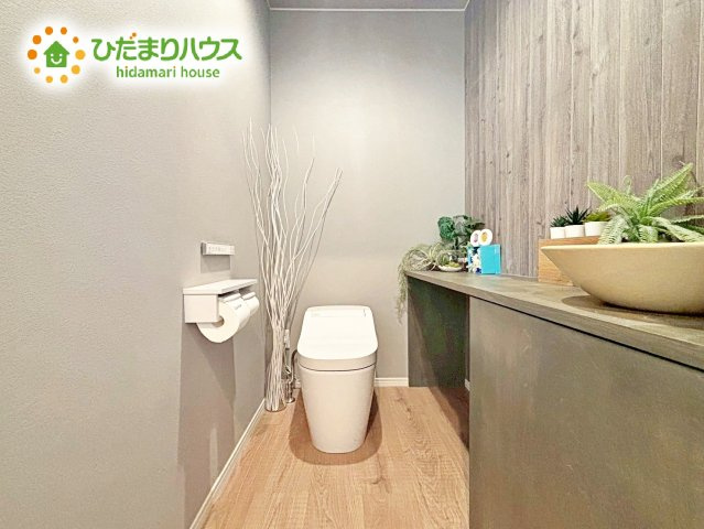 トイレは1F、2F共に完備！取り合いになることがありませんね(^^)/