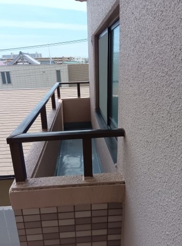 サービスバルコニー