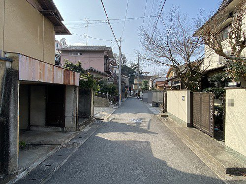 前面道路含む現地写真