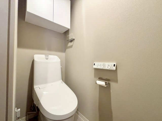 落ち着いたトイレとなっております。