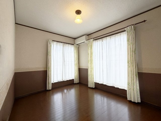 ※CG加工で家具等を消しております。