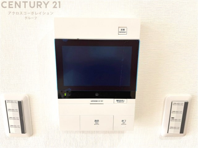 訪問者が来たときにテレビ画面で確認できるため、安心してドアを開けられます。録画機能があるものもあり、留守中に来訪者を記録しておくことができます。利便性が高く、セキュリティ面でも安心です。