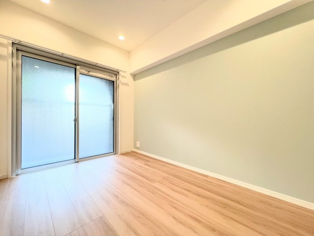 ◆柔らかい陽光が差し込む明るいお部屋を演出する設計。彩光の取れる窓が気持ちの良いお部屋を創り上げます。