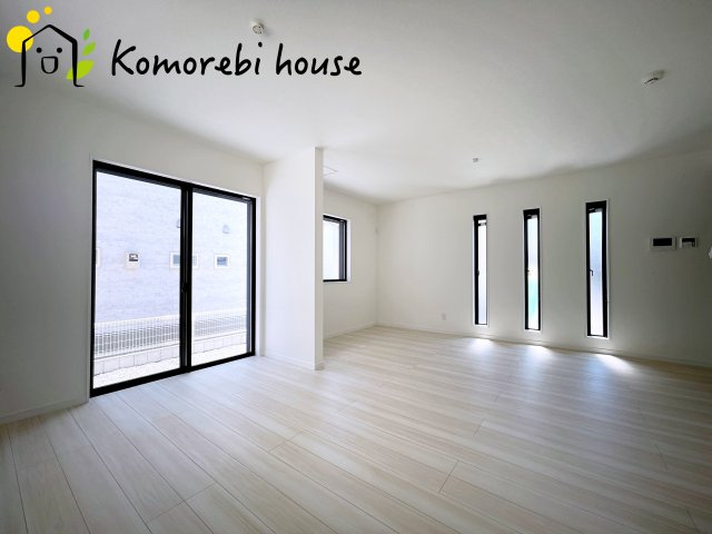 こちらの居間で趣味の時間をお楽しみください