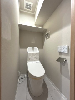 トイレ交換済（温水洗浄便座一体型便器）