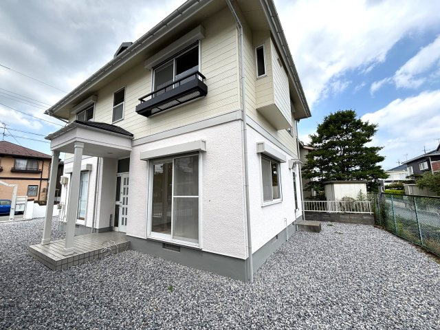 初めて訪れる人にも好印象を与えられる美しく外観。住まう人の美意識を物語ります。