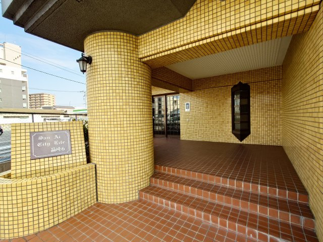 【オートロックエントランス】