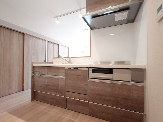 【新品】対面式システムキッチン交換（食器洗浄乾燥機・浄水器・オール電化・IHクッキングヒーター付き）