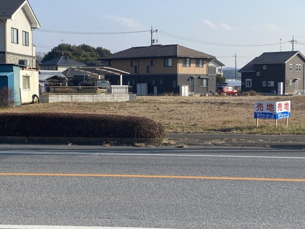 【西沼　土地の外観】