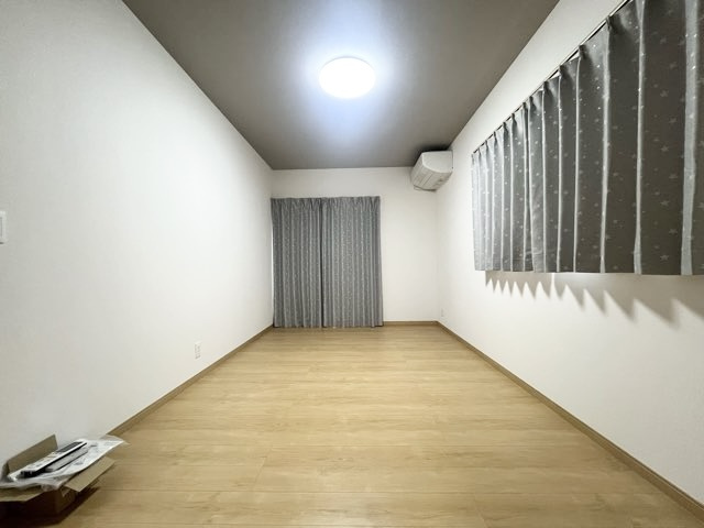 アクセントクロスが落ち着いた雰囲気に演出してくれます☆