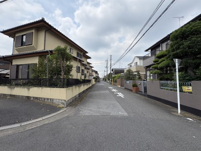 ■東武スカイツリーライン「武里」駅徒歩10分　■お好きなハウスメーカーで建築可能です！　■土地面積約49坪　■開放感ある北東角地！　■備後小学校徒歩4分(290ｍ)・武里中学校徒歩14分(1100ｍ)