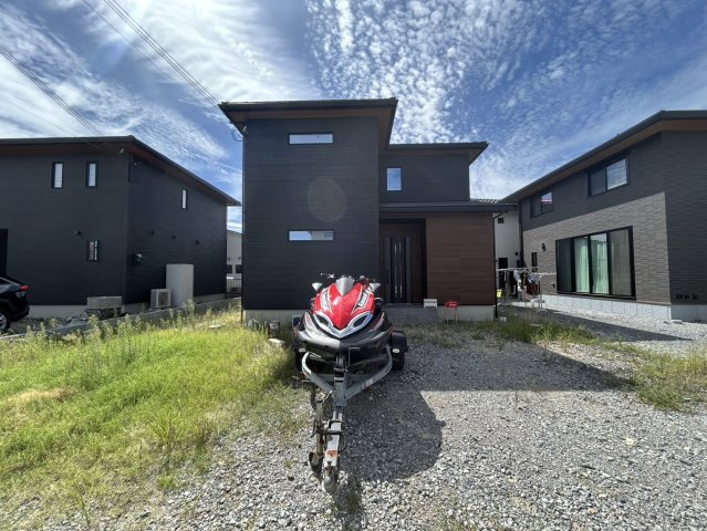 外観：325000107814