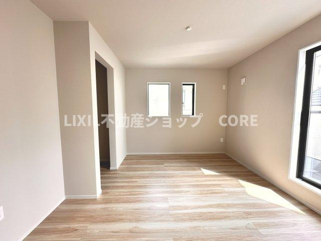 1日の疲れを癒し、心地よく寛げるようゆったりとした広さを確保しています。