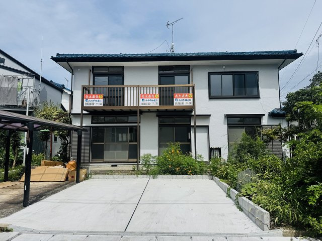 ～内外装リフォーム済　敷地68坪超・建物35坪超のゆとりある戸建て～