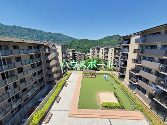 中庭公園