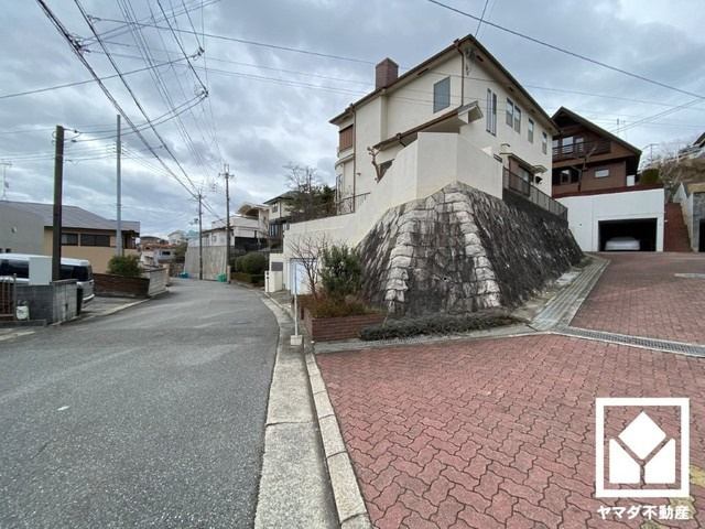 開放感のある北東角地で風通し良好です。