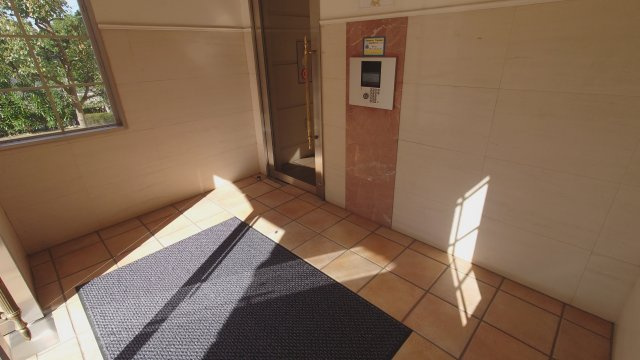 サブエントランス