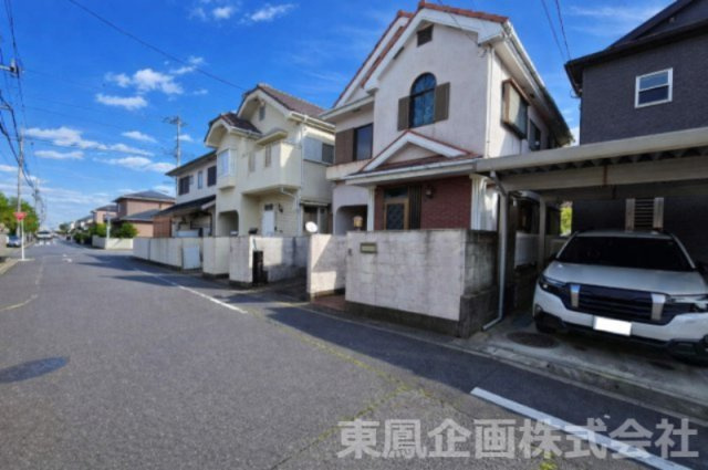 通勤、通学に安心の青梅線「小作」駅徒歩16分。