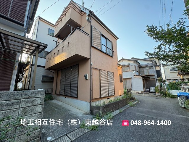 東武スカイツリーライン「大袋」駅徒歩約12分！全居室6帖以上・全居室に収納がある3LDK・納戸！2026年5月リフォーム完了！キッチン・洗面・浴室がまとまった水回り動線で、家事の移動もスムーズ！