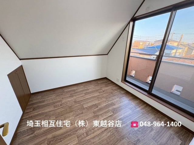 東武スカイツリーライン「大袋」駅徒歩約12分！全居室6帖以上・全居室に収納がある3LDK・納戸！2026年5月リフォーム完了！キッチン・洗面・浴室がまとまった水回り動線で、家事の移動もスムーズ！