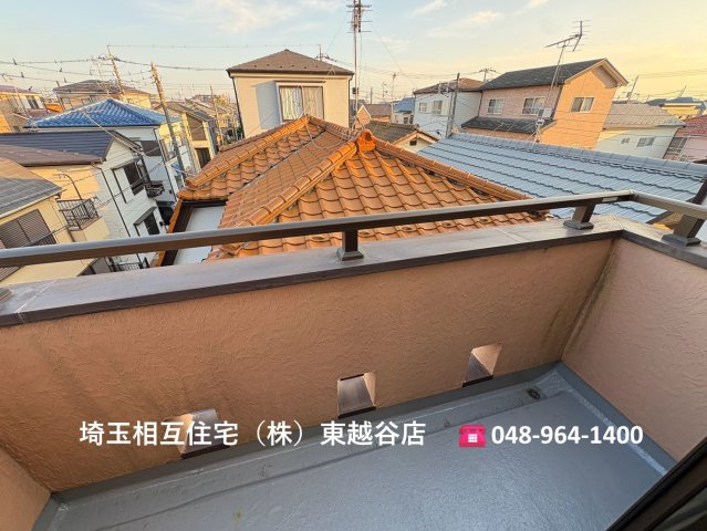 東武スカイツリーライン「大袋」駅徒歩約12分！全居室6帖以上・全居室に収納がある3LDK・納戸！2026年5月リフォーム完了！キッチン・洗面・浴室がまとまった水回り動線で、家事の移動もスムーズ！