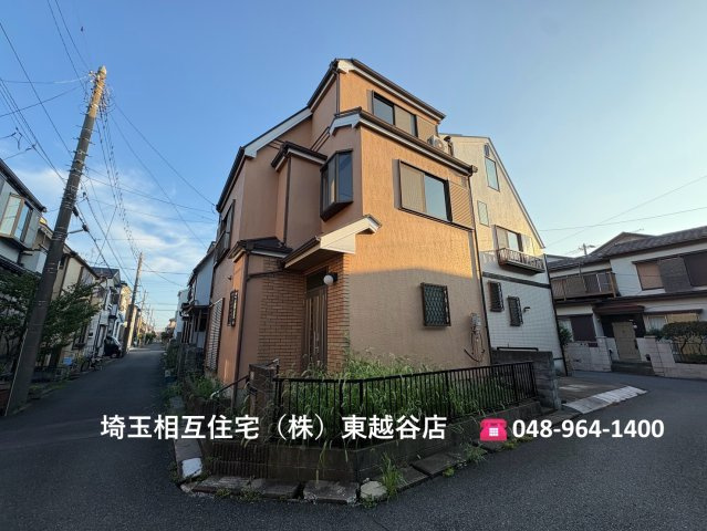 東武スカイツリーライン「大袋」駅徒歩約12分！全居室6帖以上・全居室に収納がある3LDK・納戸！2026年5月リフォーム完了！キッチン・洗面・浴室がまとまった水回り動線で、家事の移動もスムーズ！