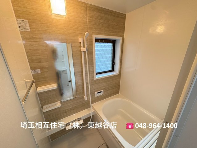 東武スカイツリーライン「大袋」駅徒歩約12分！全居室6帖以上・全居室に収納がある3LDK・納戸！2026年5月リフォーム完了！キッチン・洗面・浴室がまとまった水回り動線で、家事の移動もスムーズ！