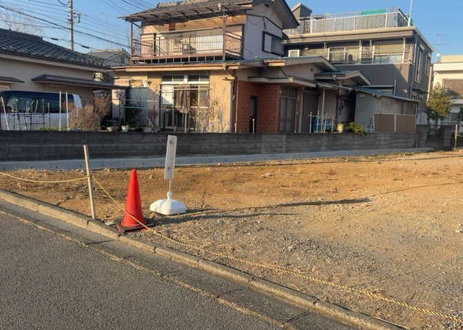 最寄り駅が近いなどの交通アクセスが良い土地だと暮らしやすいですよね。通勤・通学の観点から土地を選ぶことも大切です！自身や家族のライフワークからあったの物件を探しましょう！当社営業がお力になります！