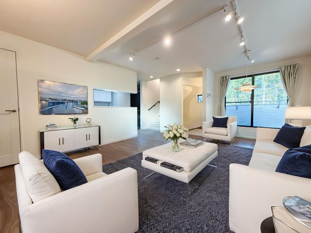 約20帖の開放的なリビングダイニングスペースになります。正方向に形に近く使いやすい開放的な間取り！※CGによりヴァーチャルステージング加工をしております。