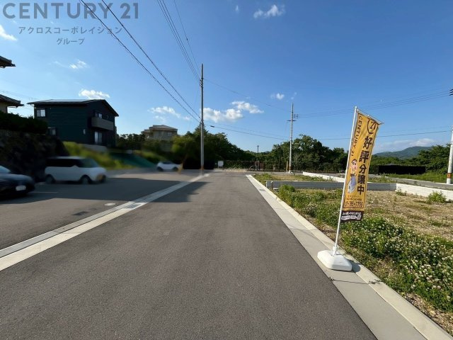 清和台小学校が徒歩5分と近くにあり、通学面で安心感があります。