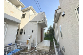 春日部市中央3丁目　戸建の外観