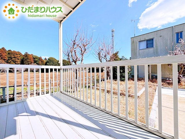 ウッドデッキでBBQもできますね♪
