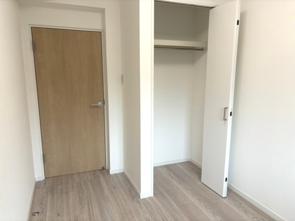 新ゆりグリーンタウン アカシア街区の洋室