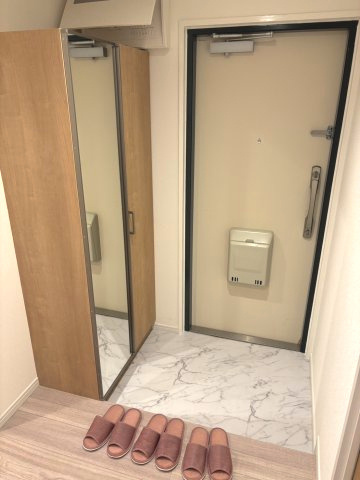 新ゆりグリーンタウン アカシア街区の玄関