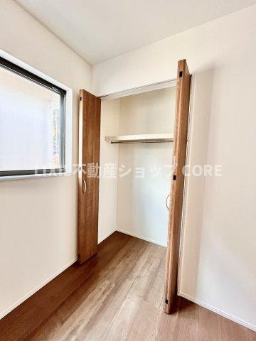 全居室に収納を完備しておりますので、居室の全空間を有効活用出来ます。　