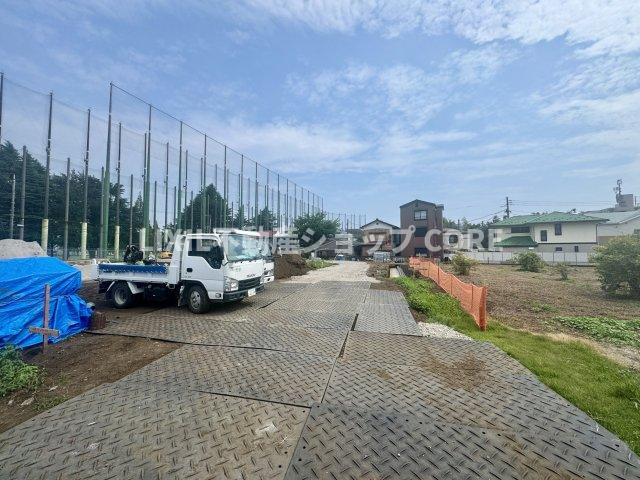 建築条件なしの売地の為、お好きなハウスメーカー・工務店にて建築可能な売地になります。　