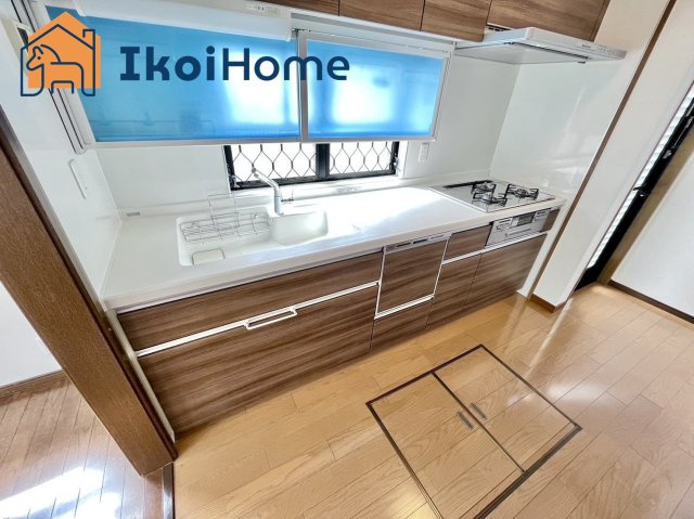 【ホームページに現地動画掲載中】●年中無休：当日予約可●キッチン同色のカップボードご依頼可能