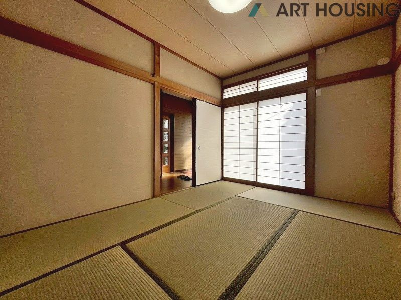 日本らしい落ち着いた雰囲気の和室です