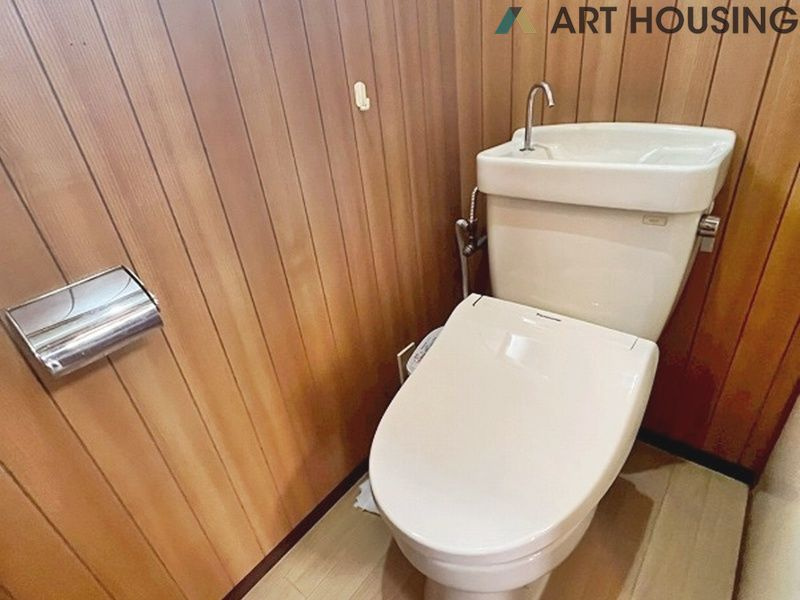 シンプルで使いやすいトイレです