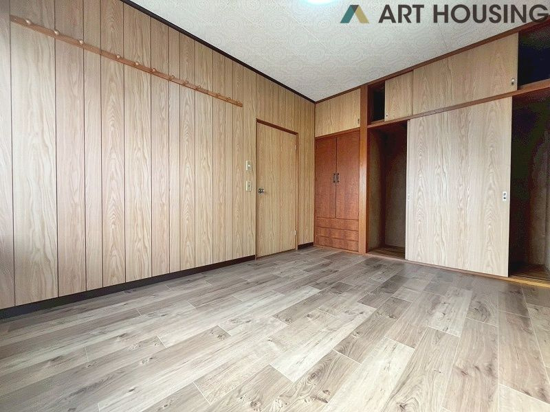 広々とした洋室です