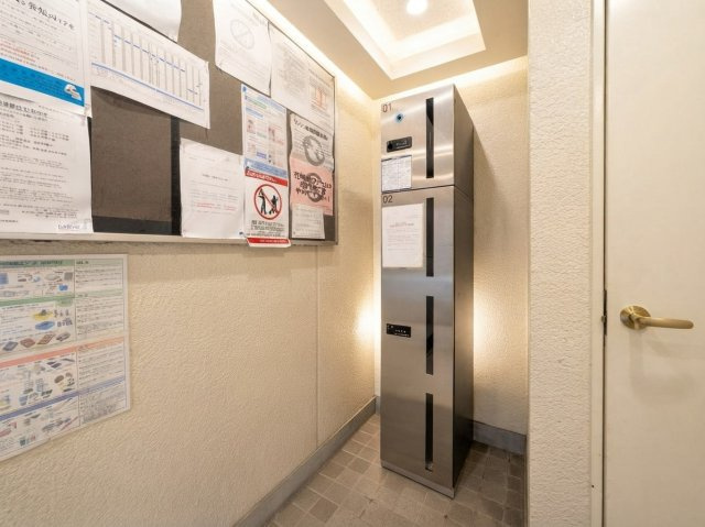 うれしい宅配ボックス付きのマンションです。