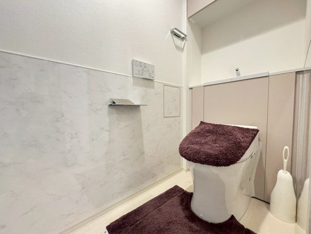 【トイレ】手洗いカウンター完備で衛生面もバッチリです◎