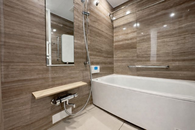 【浴室】追い炊き機能完備で快適にお過ごしいただけます☆