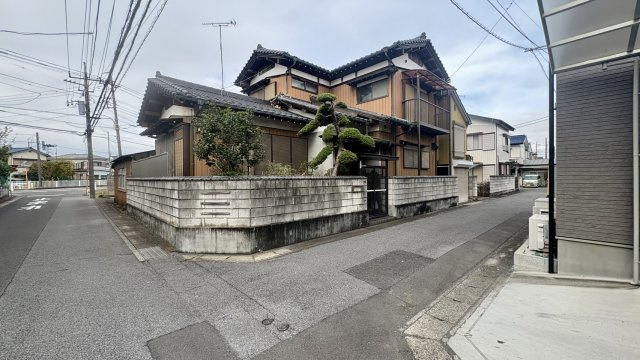 南東角地！敷地約45坪・ご家族のライフスタイルに合わせた自由設計が可能です！当社無料の間取り作成も承ります！建物イメージや資金計画などお気軽にご相談ください。